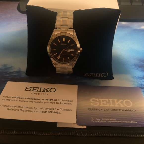 Seiko solar watch ( New )